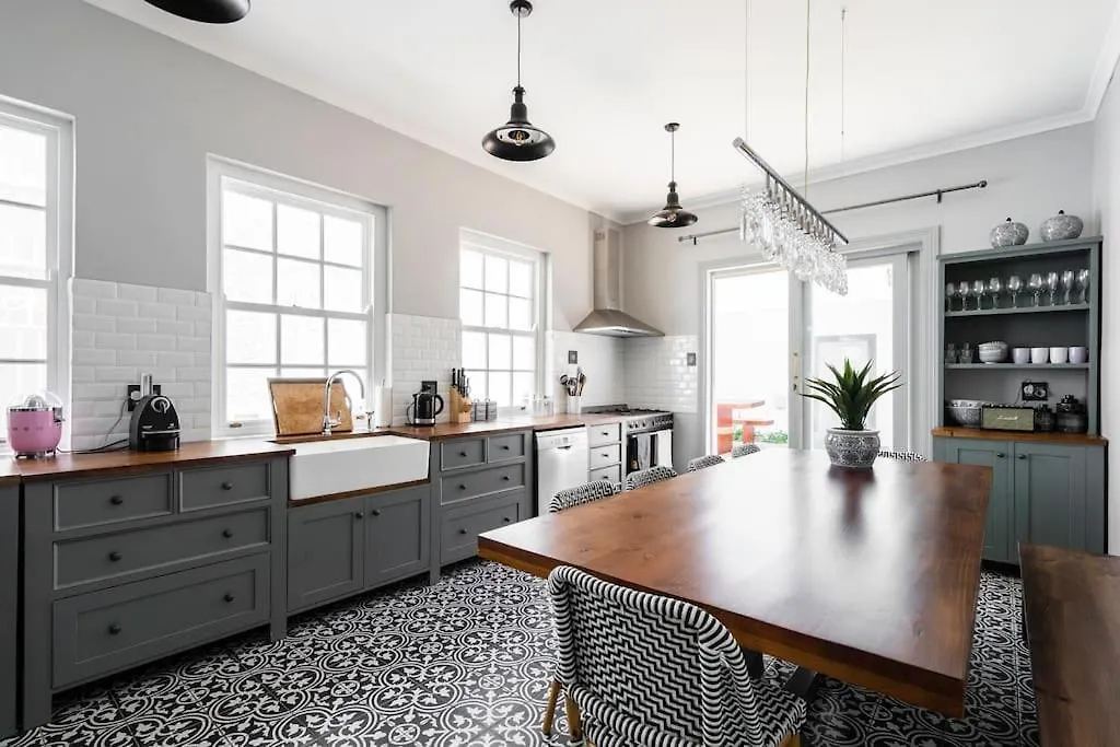 Luxury Victorian House W/ Spectacular Roof Terrace Villa Cape Town